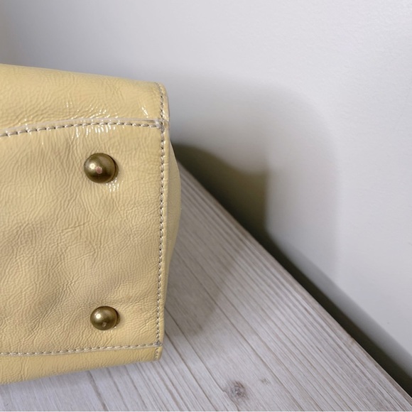 J.Crew VTG Patient Leather Shoulder Bag in Butter Yellow Y2K - Picture 8 of 13